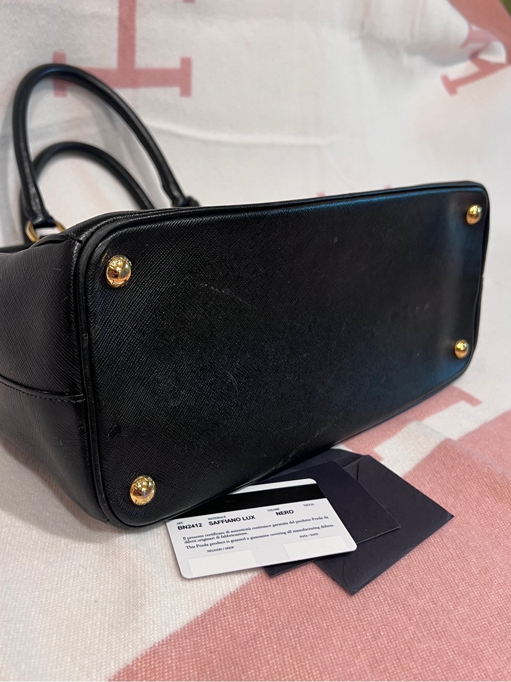 PRADA⭐️Gold Kiss lock and Key attached!Black Saffiano Satchel! Offers welcome! - Picture 16 of 16
